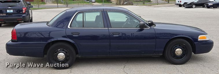 image for item EQ6973 2009 Ford  Crown Victoria Police Interceptor 