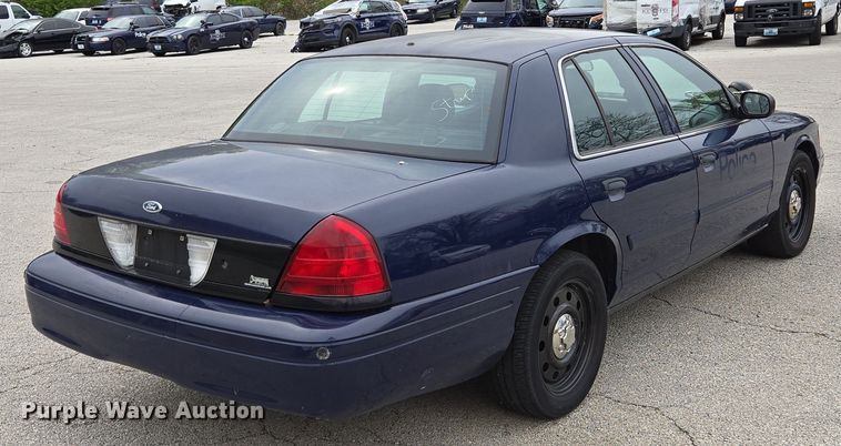 image for item EQ6973 2009 Ford  Crown Victoria Police Interceptor 