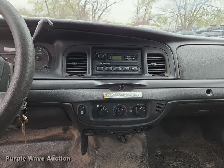 image for item EQ6973 2009 Ford  Crown Victoria Police Interceptor 