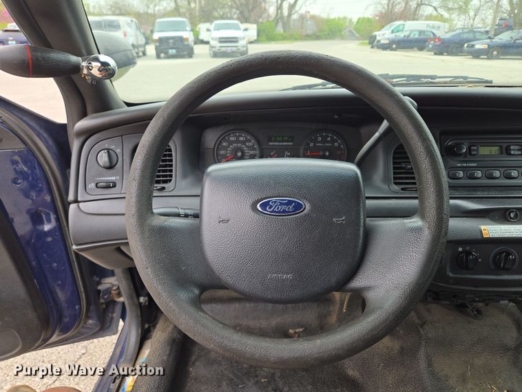 image for item EQ6973 2009 Ford  Crown Victoria Police Interceptor 