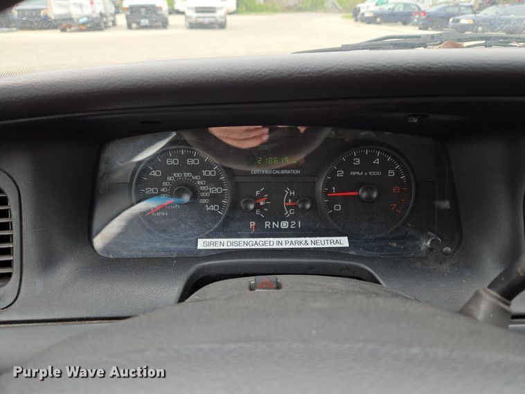 image for item EQ6973 2009 Ford  Crown Victoria Police Interceptor 