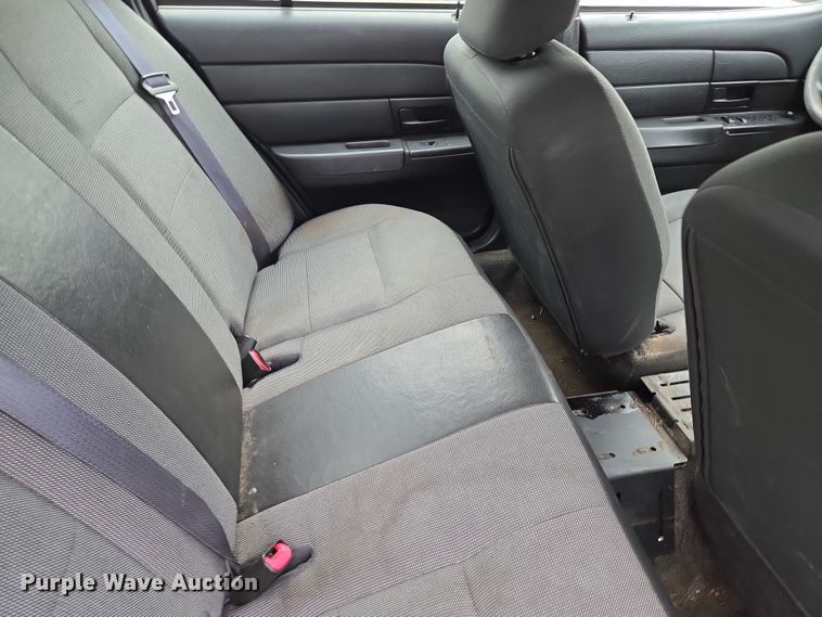 image for item EQ6973 2009 Ford  Crown Victoria Police Interceptor 