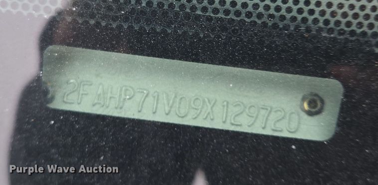 image for item EQ6973 2009 Ford  Crown Victoria Police Interceptor 