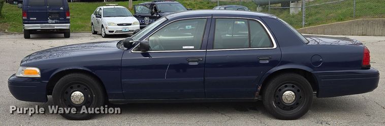 image for item EQ6974 2009 Ford Crown Victoria Police Interceptor 