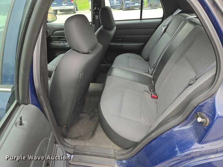 image for item EQ6974 2009 Ford Crown Victoria Police Interceptor 