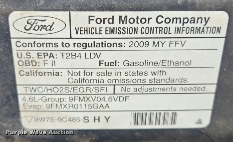 image for item EQ6974 2009 Ford Crown Victoria Police Interceptor 