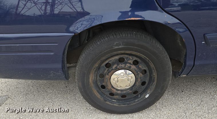 image for item EQ6974 2009 Ford Crown Victoria Police Interceptor 