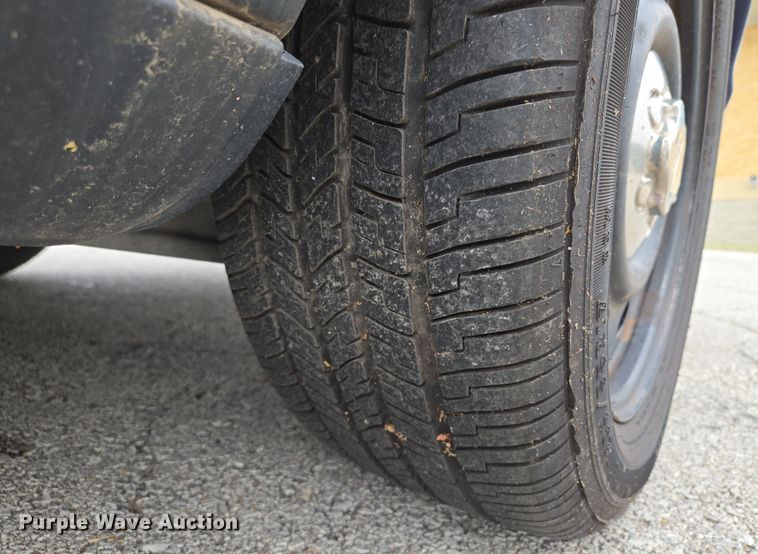 image for item EQ6974 2009 Ford Crown Victoria Police Interceptor 