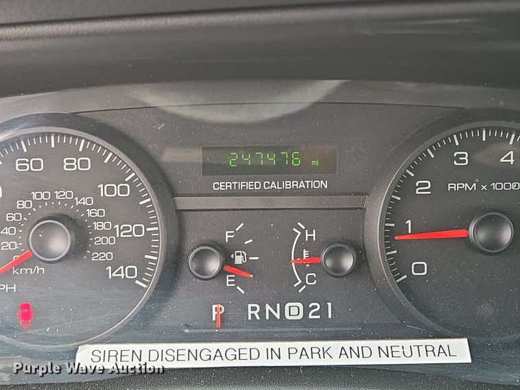 image for item EQ6974 2009 Ford Crown Victoria Police Interceptor 