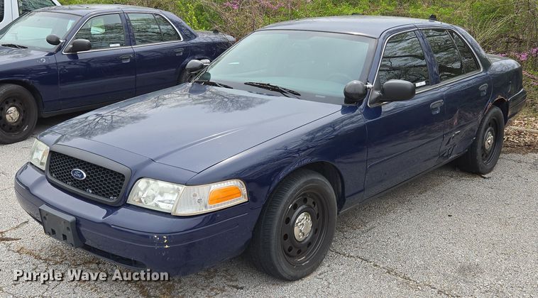 image for item EQ6975 2007 Ford  Crown Victoria Police Interceptor 