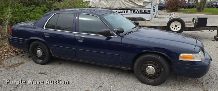 image for item EQ6975 2007 Ford  Crown Victoria Police Interceptor 