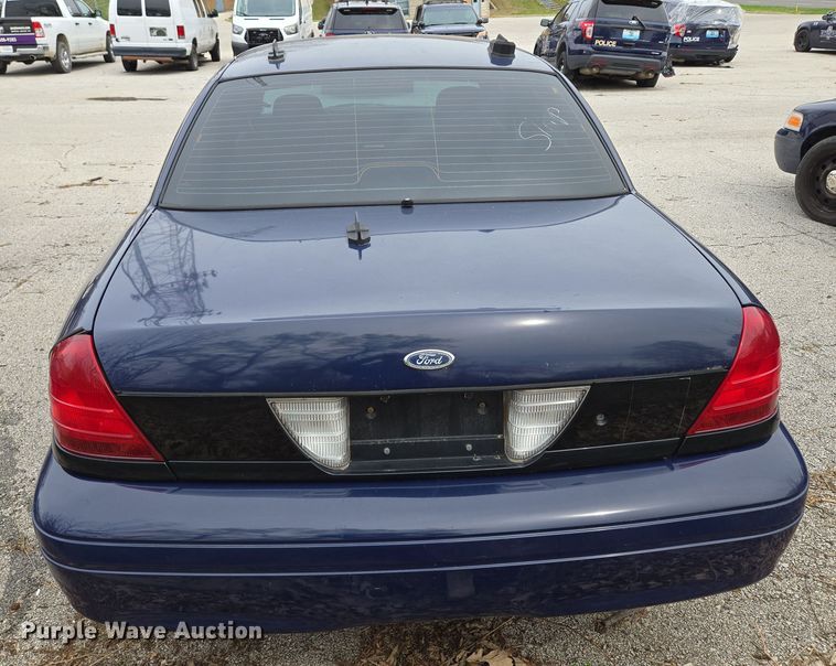 image for item EQ6975 2007 Ford  Crown Victoria Police Interceptor 
