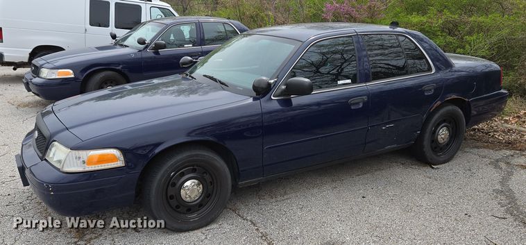 image for item EQ6975 2007 Ford  Crown Victoria Police Interceptor 