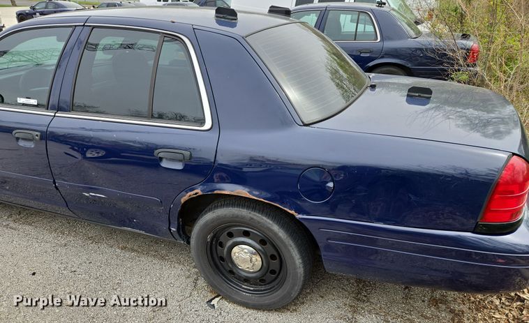 image for item EQ6975 2007 Ford  Crown Victoria Police Interceptor 