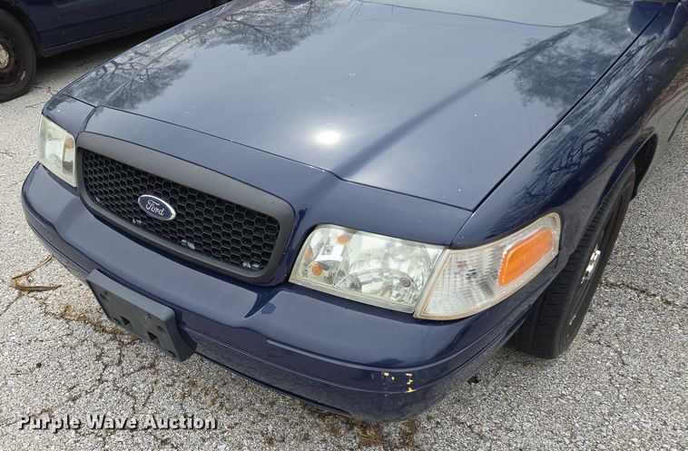 image for item EQ6975 2007 Ford  Crown Victoria Police Interceptor 