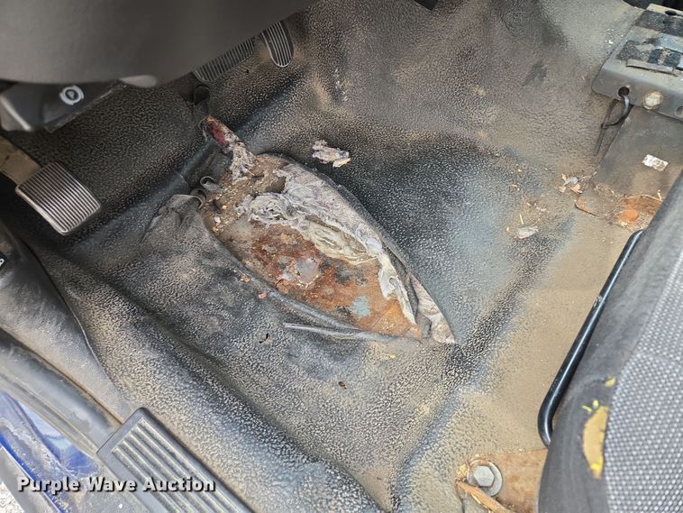 image for item EQ6976 2011 Ford  Crown Victoria Police Interceptor 