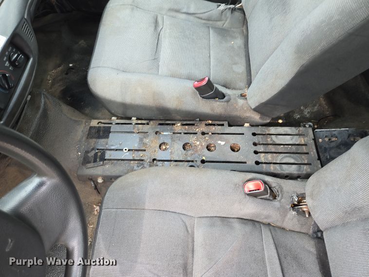 image for item EQ6976 2011 Ford  Crown Victoria Police Interceptor 