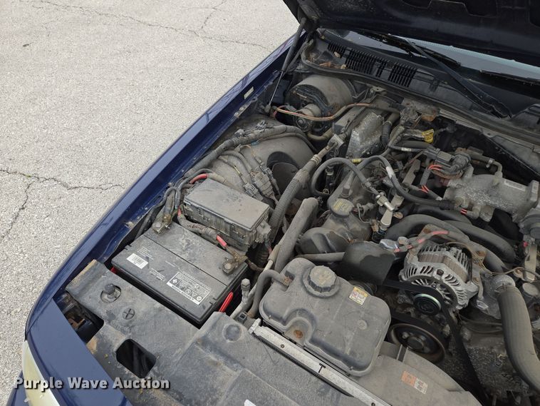 image for item EQ6976 2011 Ford  Crown Victoria Police Interceptor 