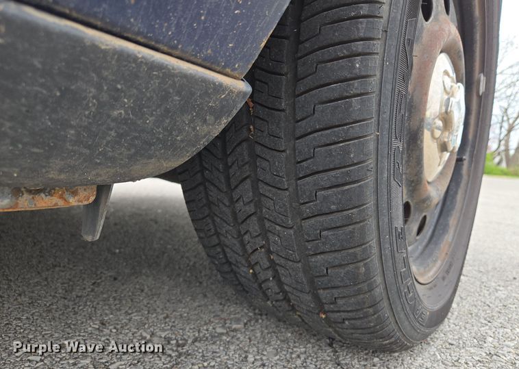 image for item EQ6976 2011 Ford  Crown Victoria Police Interceptor 