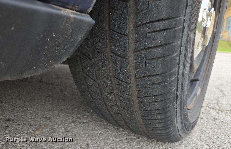 image for item EQ6976 2011 Ford  Crown Victoria Police Interceptor 