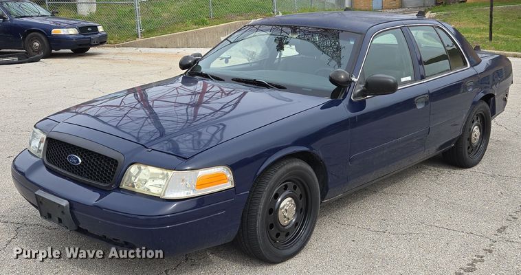 image for item EQ6977 2008 Ford  Crown Victoria Police Interceptor 