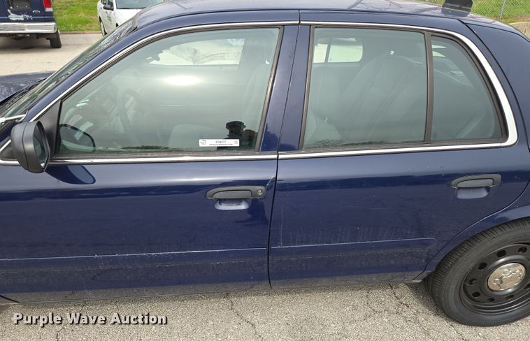 image for item EQ6977 2008 Ford  Crown Victoria Police Interceptor 