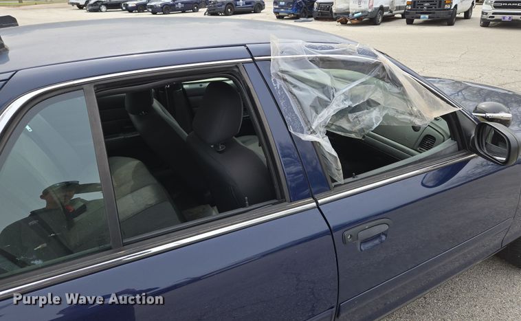 image for item EQ6977 2008 Ford  Crown Victoria Police Interceptor 