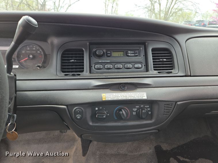 image for item EQ6977 2008 Ford  Crown Victoria Police Interceptor 
