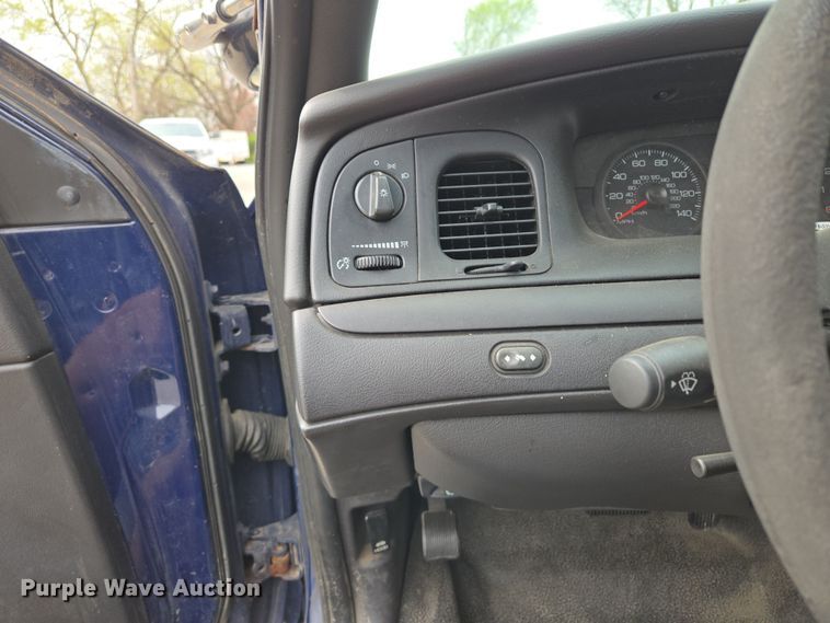 image for item EQ6977 2008 Ford  Crown Victoria Police Interceptor 