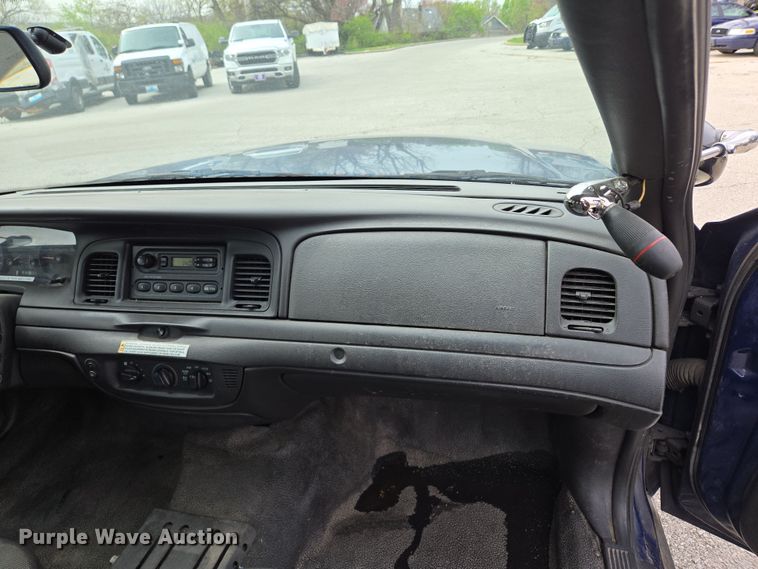 image for item EQ6977 2008 Ford  Crown Victoria Police Interceptor 