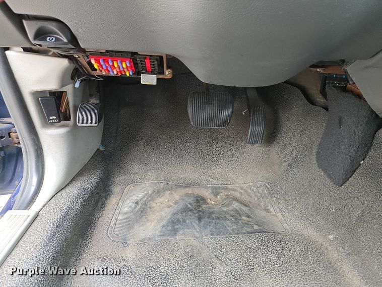 image for item EQ6978 2003 Ford Crown Victoria Police Interceptor 