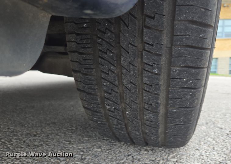 image for item EQ6978 2003 Ford Crown Victoria Police Interceptor 