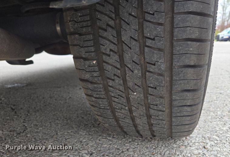 image for item EQ6978 2003 Ford Crown Victoria Police Interceptor 