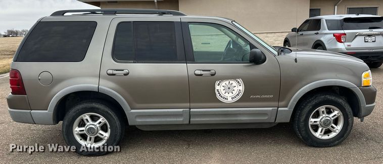 image for item ER8808 2002 Ford Explorer XLT SUV