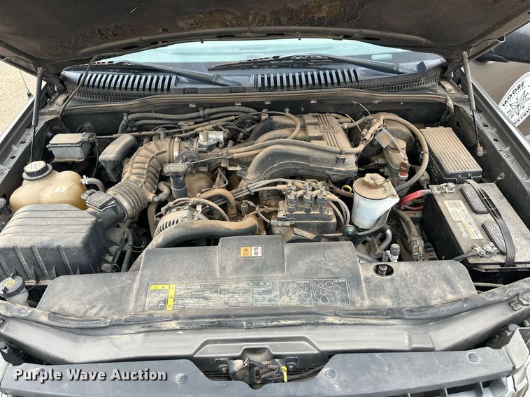 image for item ER8808 2002 Ford Explorer XLT SUV