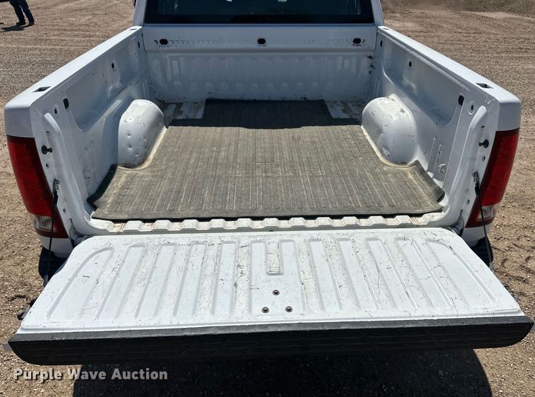 image for item ER8970 2009 GMC Sierra 1500 Crew Cab pickup truck