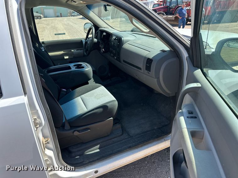 image for item ER8970 2009 GMC Sierra 1500 Crew Cab pickup truck