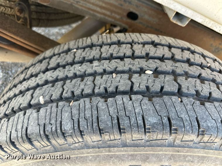 image for item ER8970 2009 GMC Sierra 1500 Crew Cab pickup truck