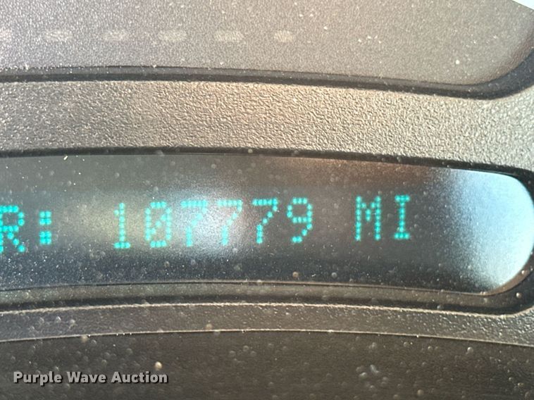 image for item ER8971 2006 GMC Sierra 2500HD pickup truck