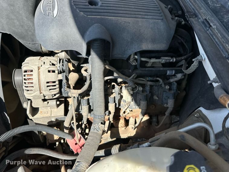 image for item ER8971 2006 GMC Sierra 2500HD pickup truck