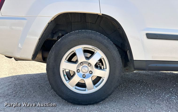 image for item ER8973 2008 Jeep Grand Cherokee Laredo SUV
