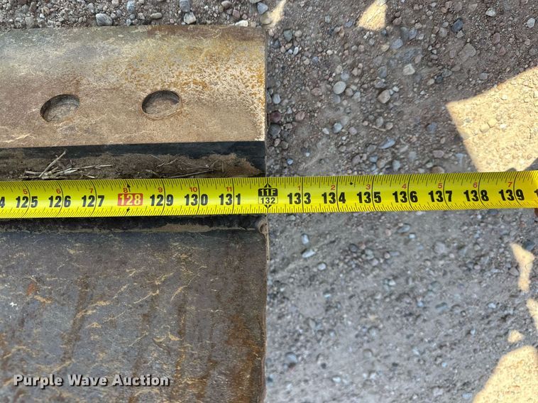 image for item ER8974 1991 International F4900 dump truck