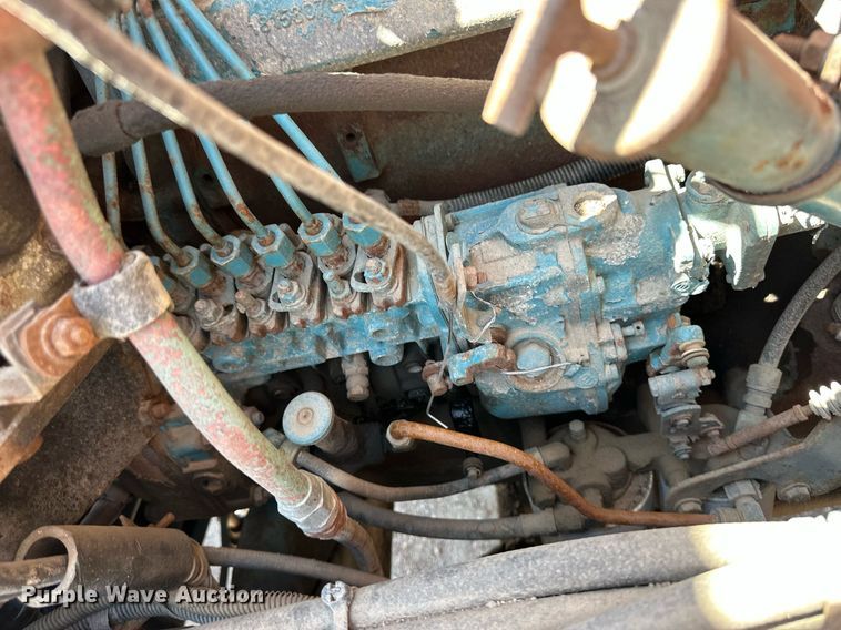 image for item ER8974 1991 International F4900 dump truck