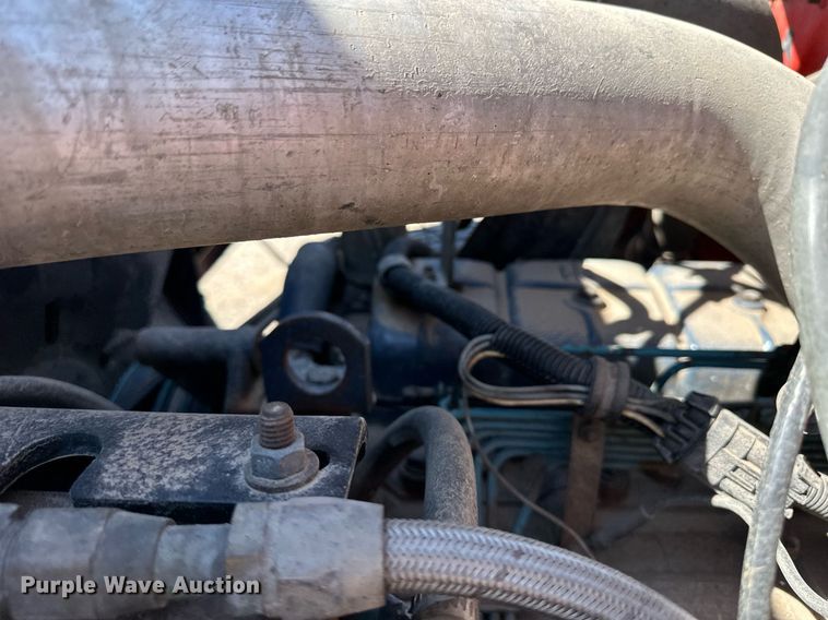 image for item ER8977 1991 International F4900 dump truck