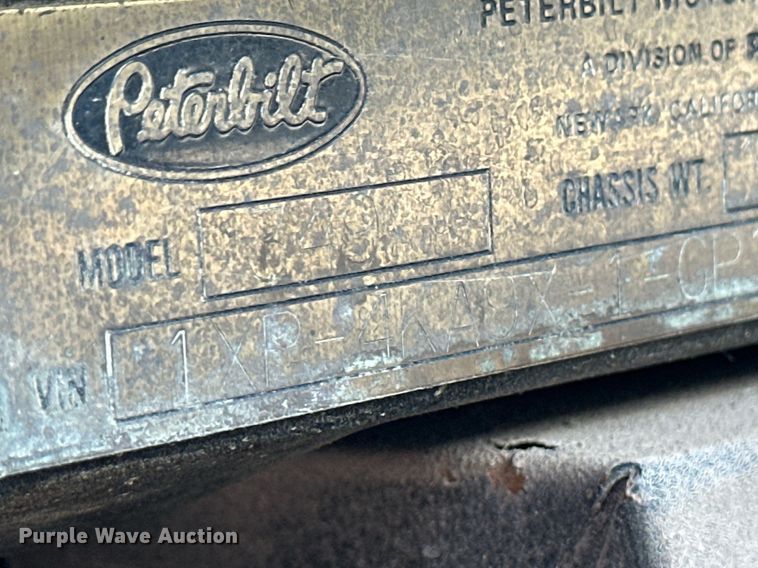 image for item ER8978 1986 Peterbilt 349 water truck