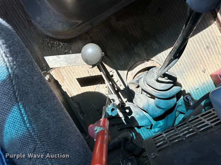 image for item ER8979 1992 Ford L9000 dump truck