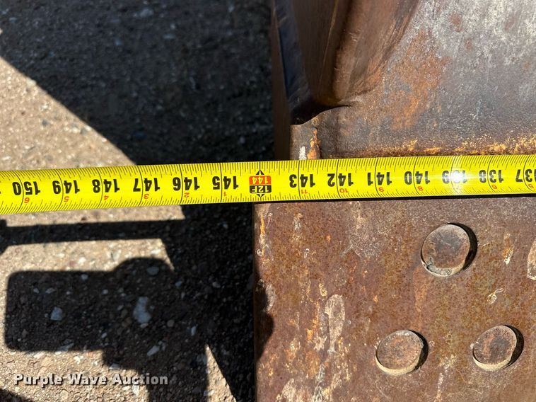 image for item ER8982 1988 Caterpillar 816B landfill compactor