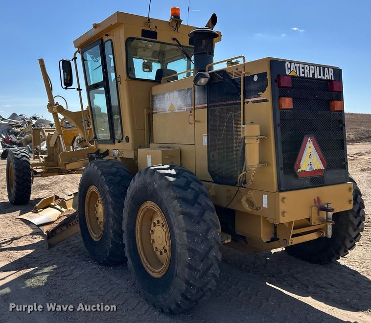 image for item ER8983 2002 Caterpillar 140H VHP motor grader