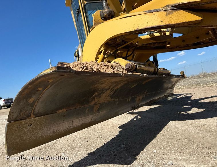 image for item ER8983 2002 Caterpillar 140H VHP motor grader