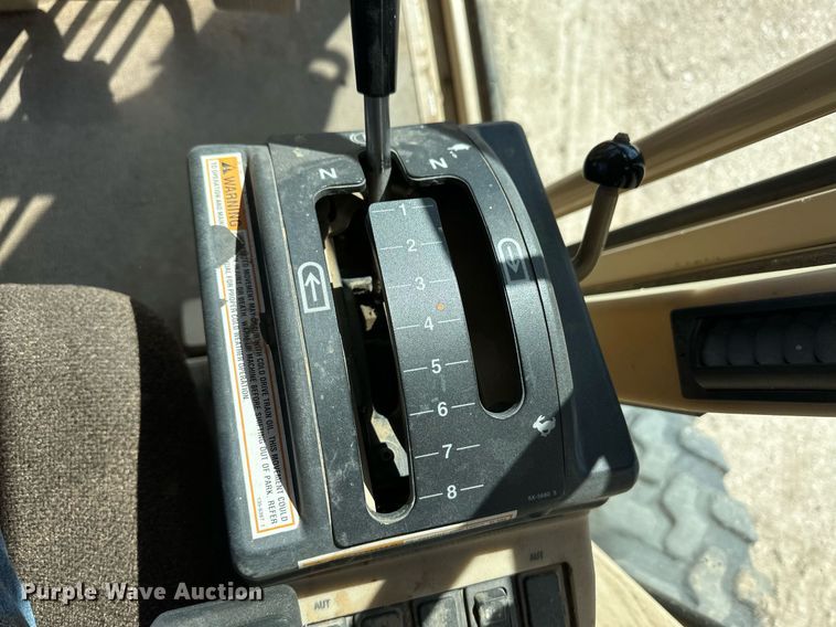 image for item ER8983 2002 Caterpillar 140H VHP motor grader